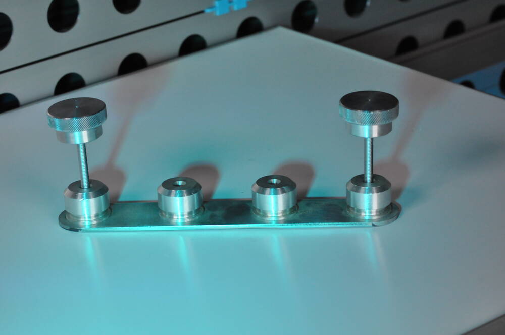 2-Pin Connector 180°