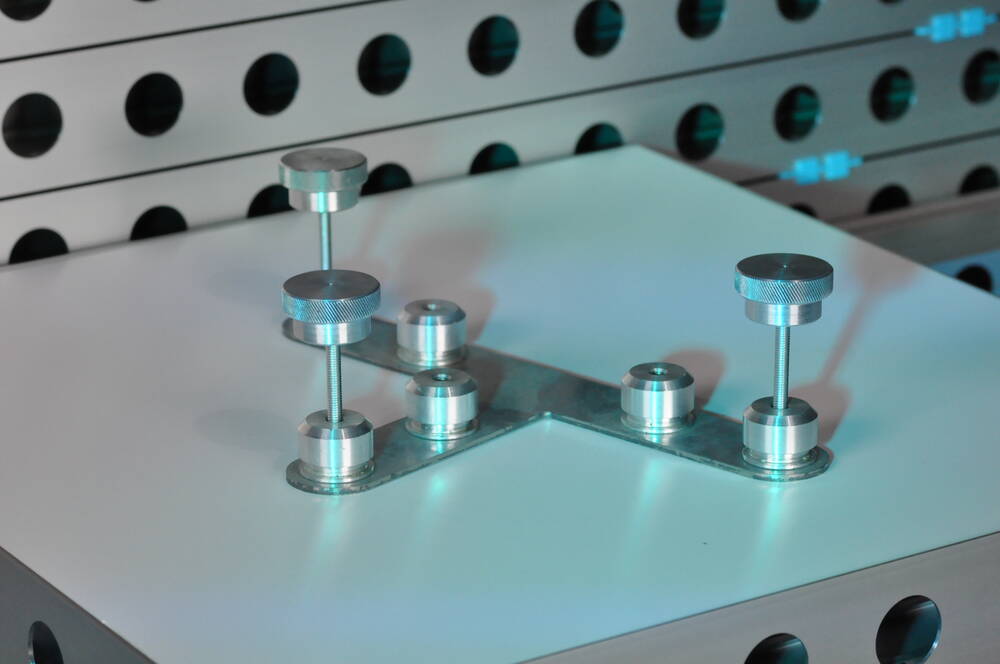 6-Pin Connectors